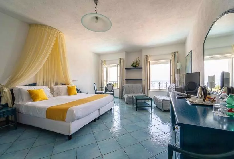 سوییت جونیور با چشم‌انداز دریا, Borgo Romantica   Resort & Spa