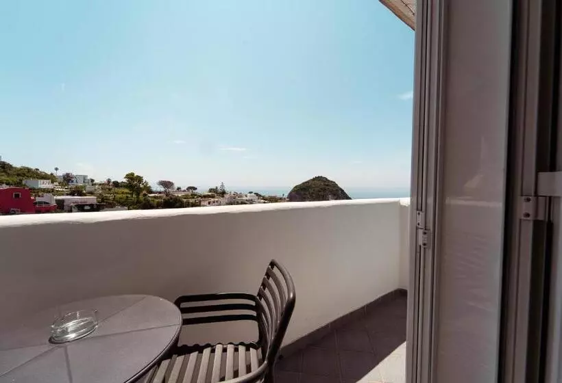 سوییت جونیور با چشم‌انداز دریا, Borgo Romantica   Resort & Spa