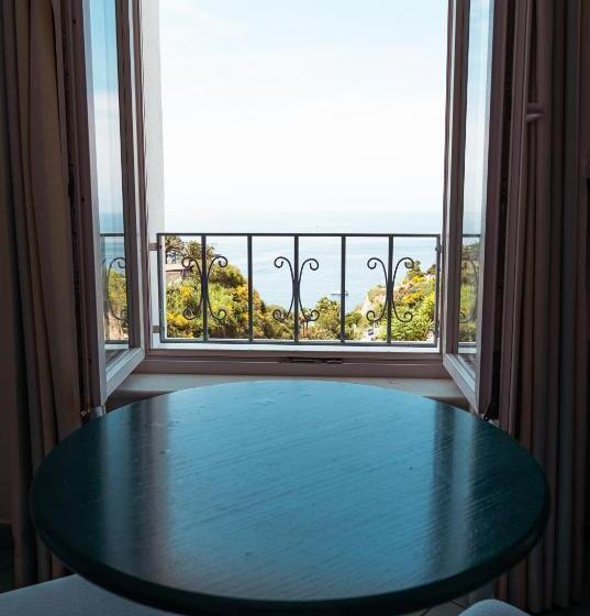 סוויטת ג'וניור נוף לים, Borgo Romantica   Resort & Spa