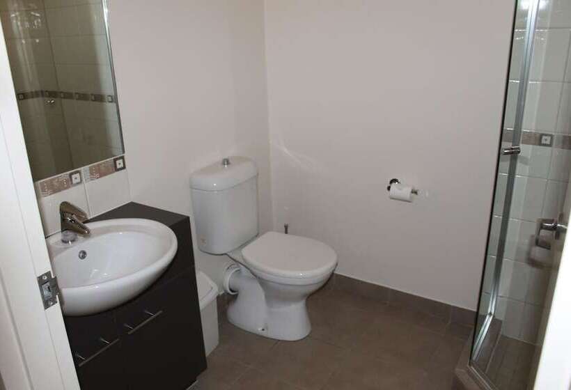 غرفة بريميوم, Mansfield Motel