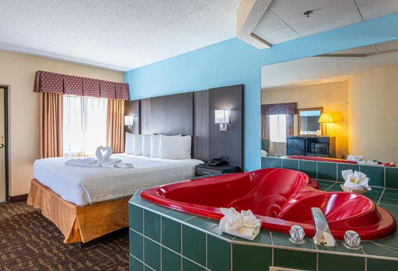 キングサイズベッドのスタンダードルーム, River Bend Inn  Pigeon Forge