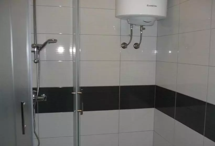 スタンダード４人部屋, Rooms Bijela Ruža