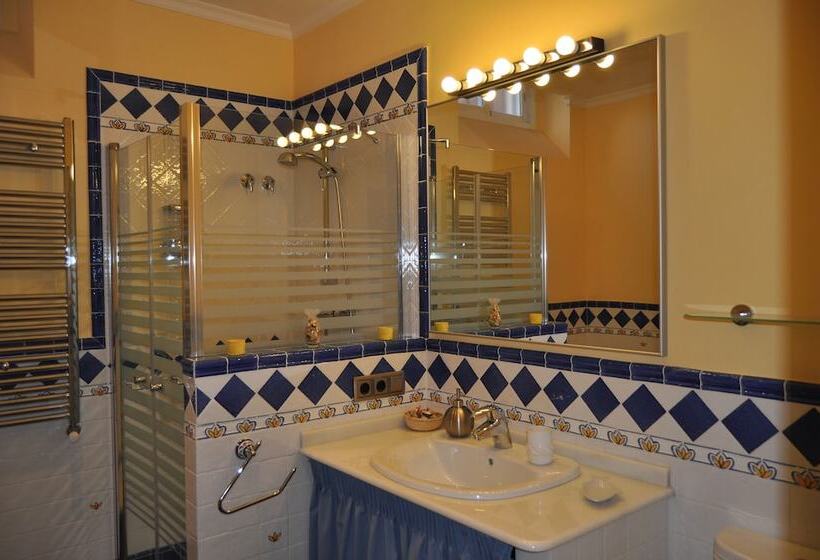 バルコニー付きジュニアスイート, Welcome Inn Nerja Guest House Luxury Bed & Breakfast