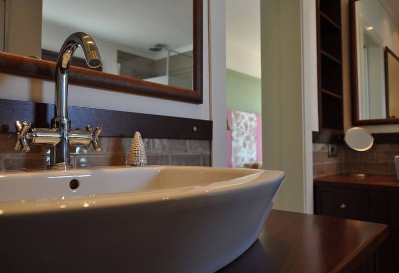 デラックスジュニアスイート, Welcome Inn Nerja Guest House Luxury Bed & Breakfast