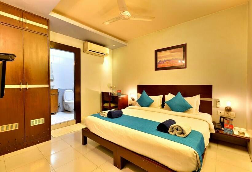 标准间, Acacia Inn