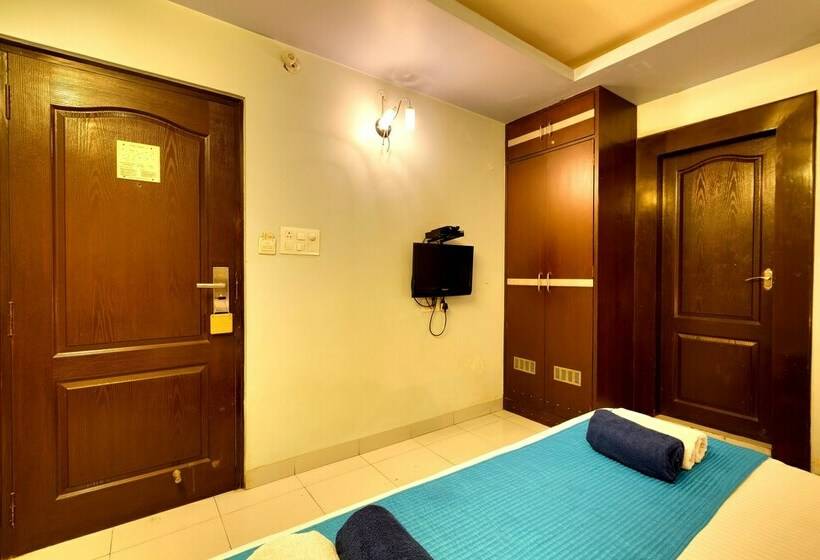 标准间, Acacia Inn