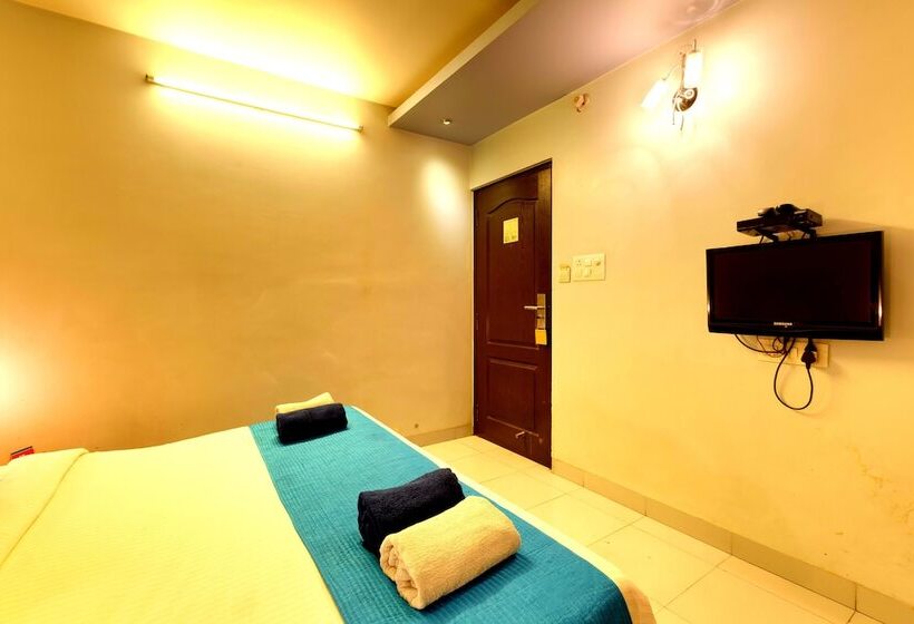 标准间, Acacia Inn