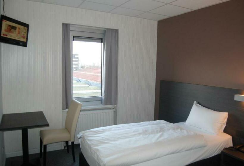 اتاق استاندارد یک نفره, Antwerp Harbour