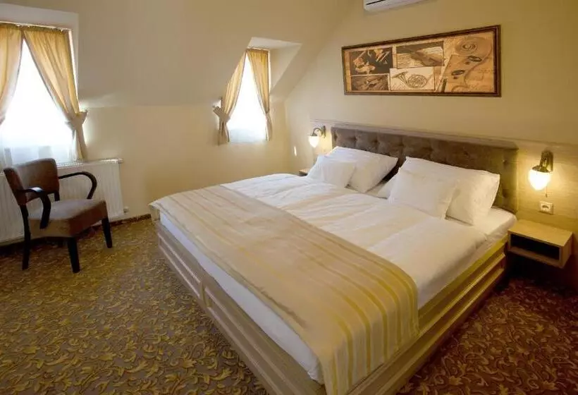 اتاق استاندارد, Barokk Hotel Promenád