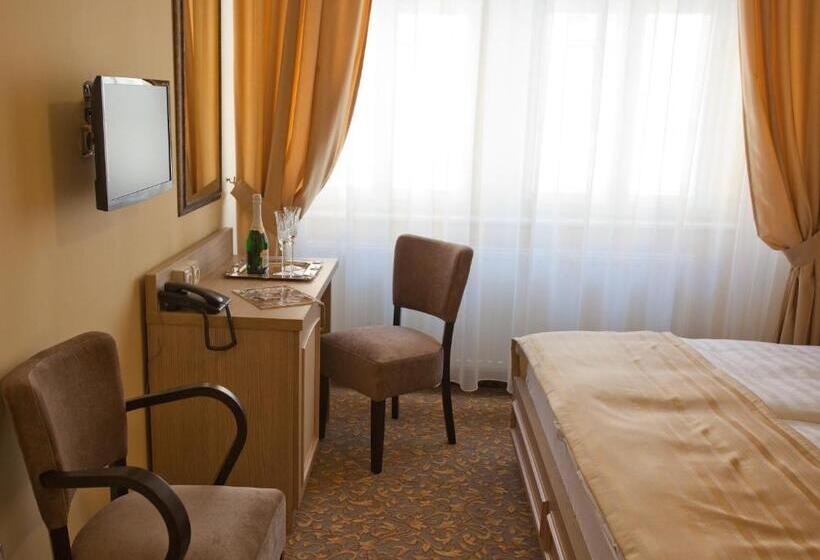 标准间, Barokk Hotel Promenád