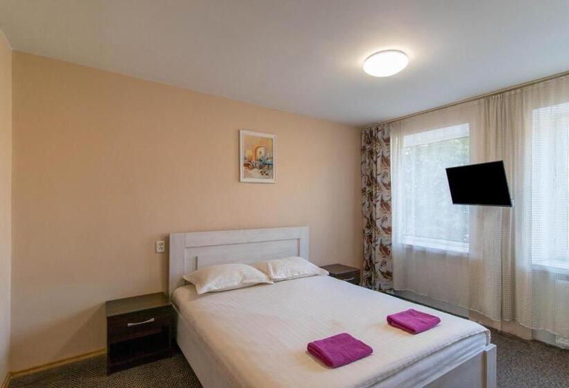 اتاق استاندارد, Dzukija