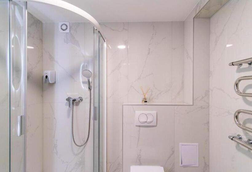 آپارتمان 1 خوابه, Dzukija