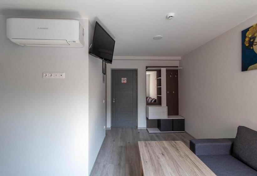 آپارتمان 1 خوابه, Dzukija