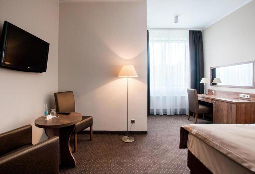 חדר סטנדרט יחיד, Gem