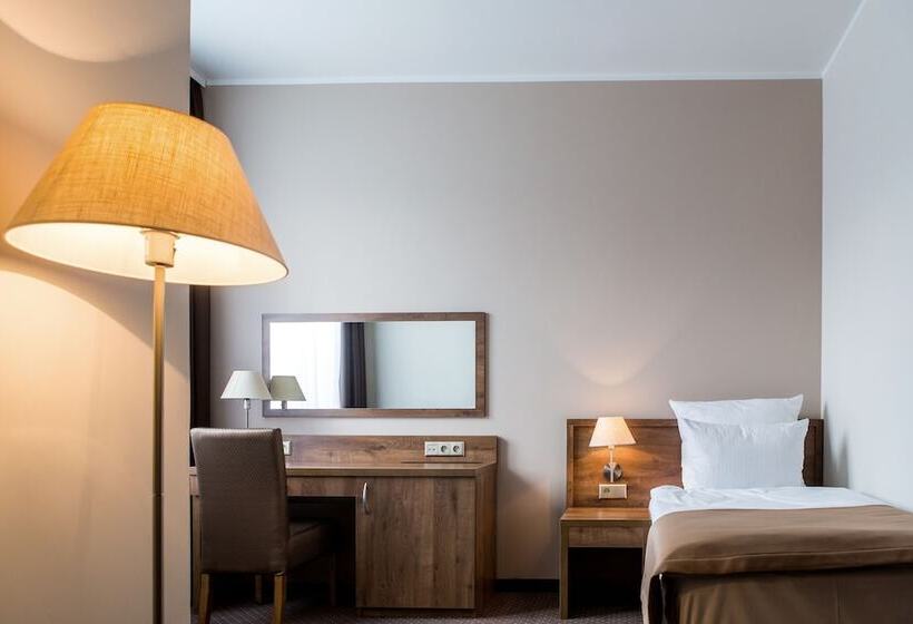 Quarto Estandar Individual, Gem