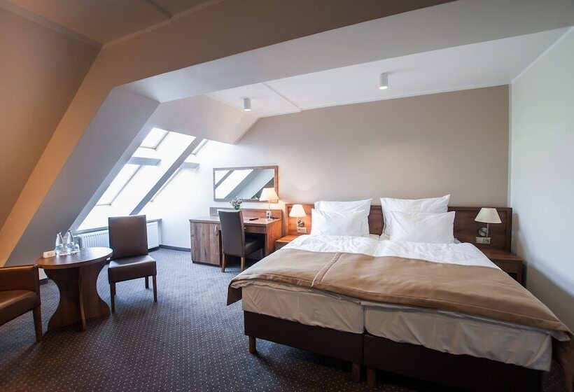 חדר סטנדרט, Gem