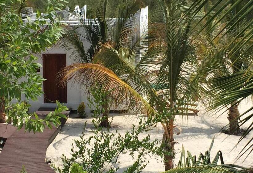 חדר סטנדרט, Konokono Beach Resort And Isaraya Luxury Overwater Villas