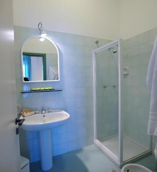 スタンダードシングルルーム, L'approdo Di Angelino