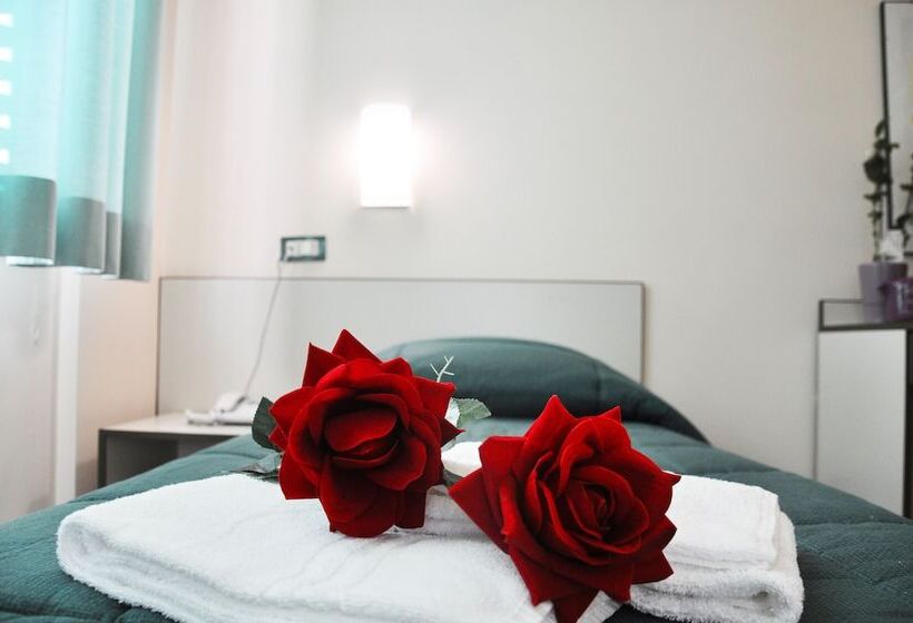 スタンダードシングルルーム, L'approdo Di Angelino