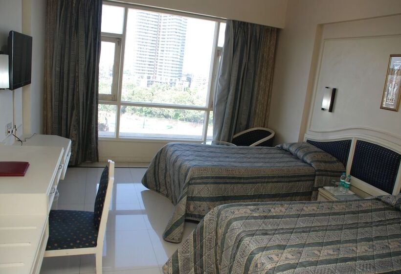 Cameră Deluxe, Rang Sharda