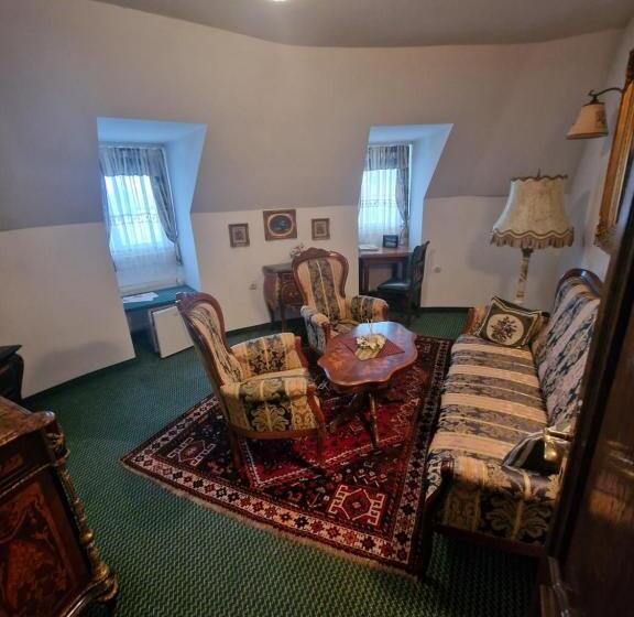 سوییت, Razgorsek