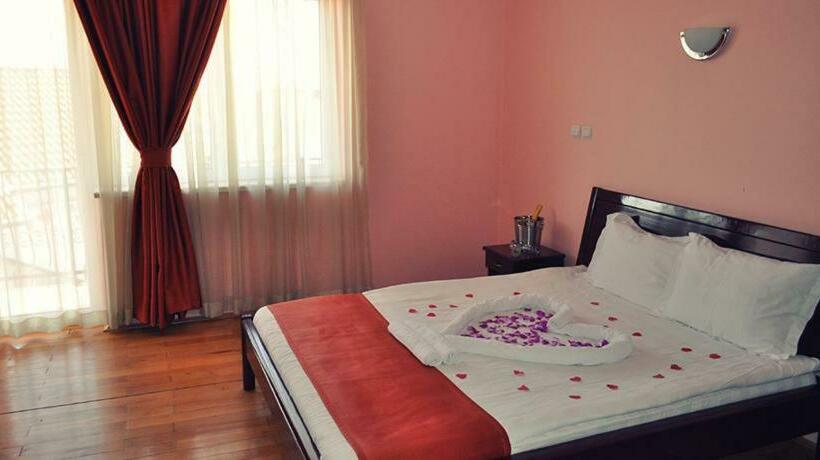 اتاق استاندارد, Satelit Kumanovo