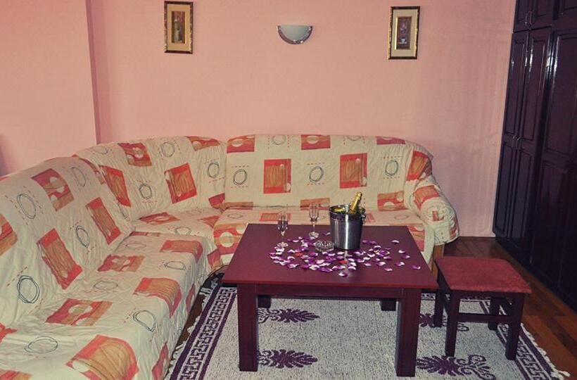 آپارتمان لوکس 1 خوابه, Satelit Kumanovo