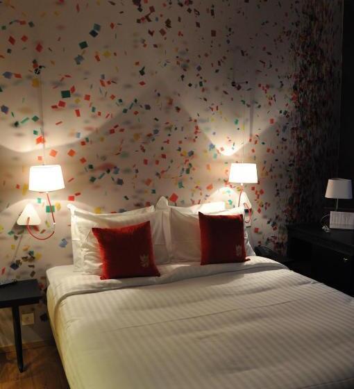 스탠다드 룸, The Royal Snail