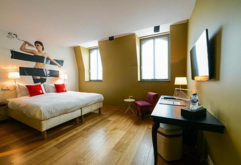 디럭스 룸, The Royal Snail