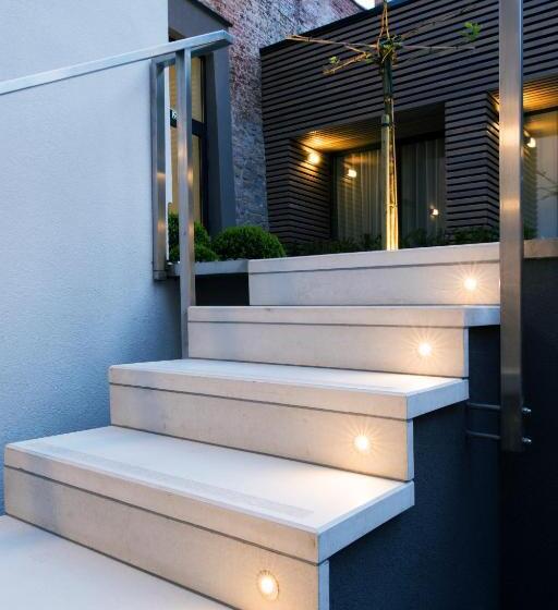 가든 전망 스위트, The Royal Snail