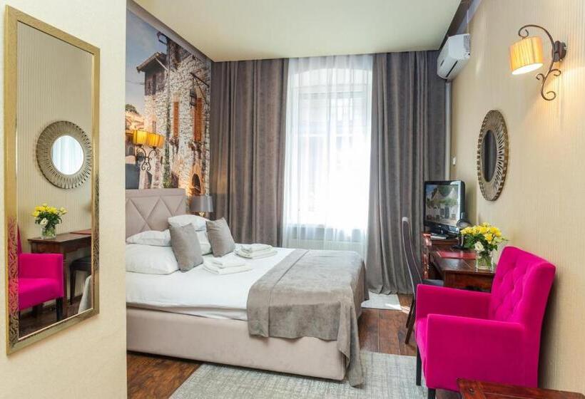 اتاق استاندارد, Wenecki