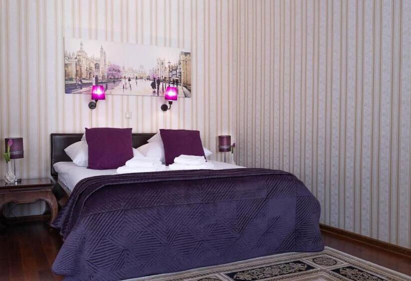 آپارتمان 1 خوابه, Wenecki