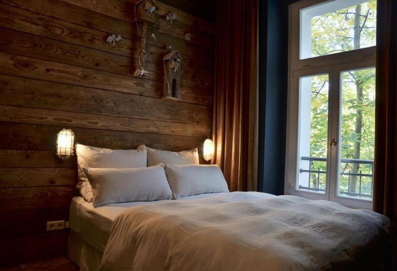 Basis Zimmer, Linnen