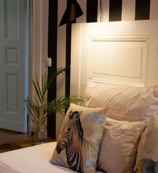 1 Schlafzimmer Apartment, Linnen