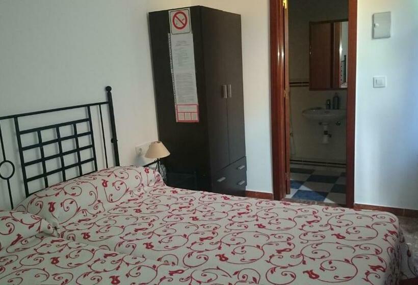 Chambre Standard, Pensión Los Arcos