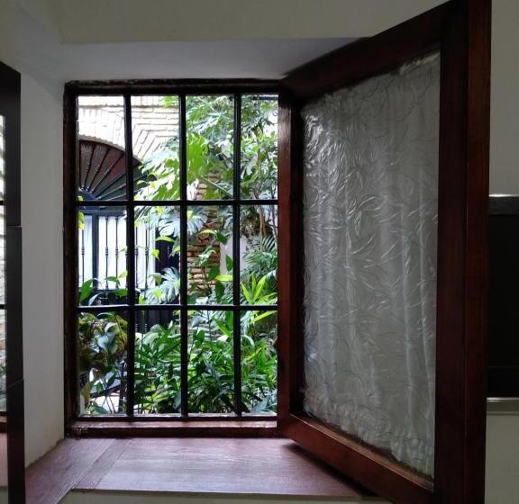 Chambre Standard Salle de Bains Commune, Pensión Los Arcos