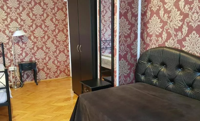 اتاق استاندارد سه نفره, Pension Casa Leone