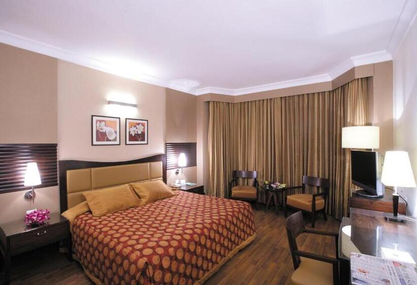 غرفة ديلوكس, The Retreat Hotel & Convention Centre