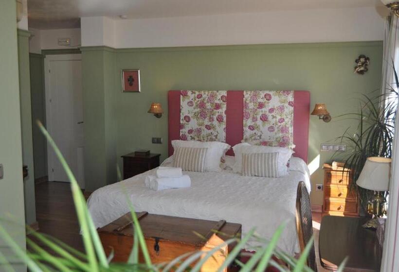 デラックスジュニアスイート, Welcome Inn Nerja Guest House Luxury Bed & Breakfast