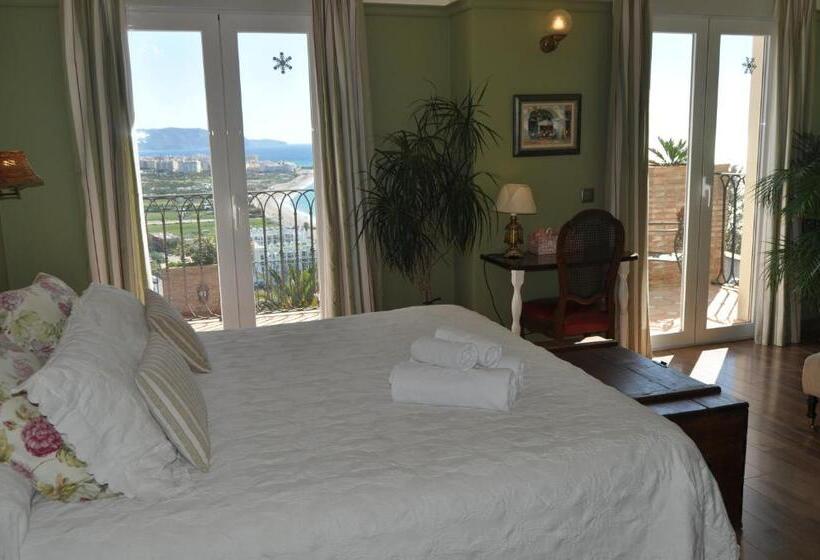 デラックスジュニアスイート, Welcome Inn Nerja Guest House Luxury Bed & Breakfast