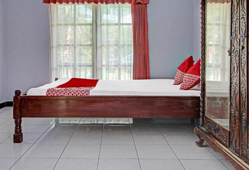 Номер Стандарт, Spot On 91214 Desa Wisata Pandean