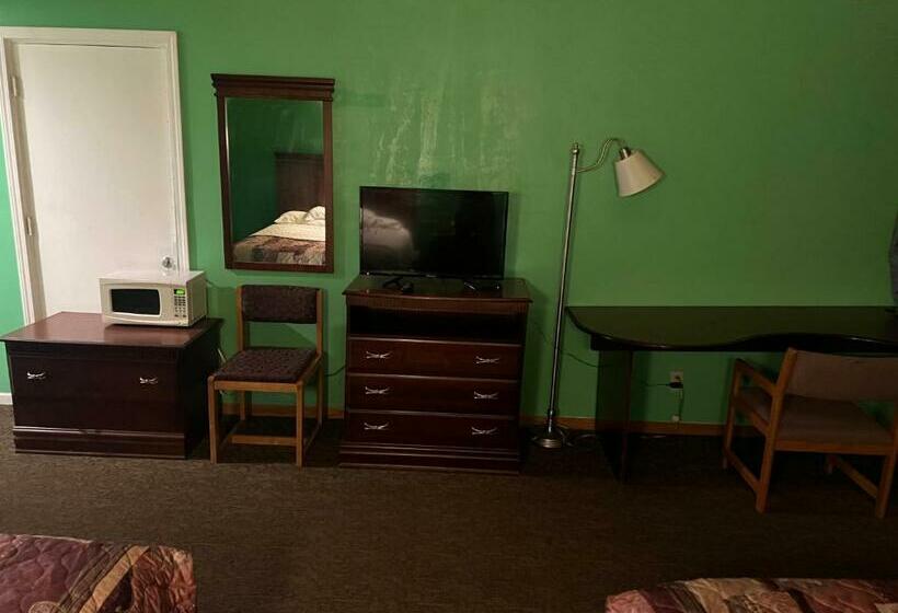 غرفة قياسية, Town & Country Motel