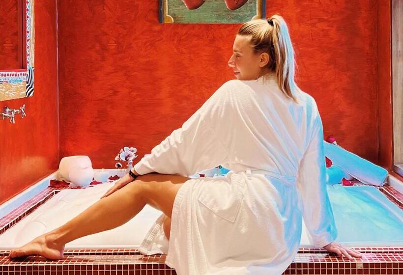 سوئیت با وان آب گرم, Dpny Beach Hotel & Spa Ilhabela