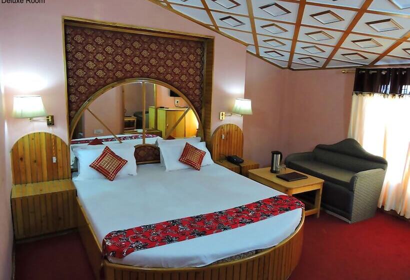 Номер Deluxe, Chaman Palace
