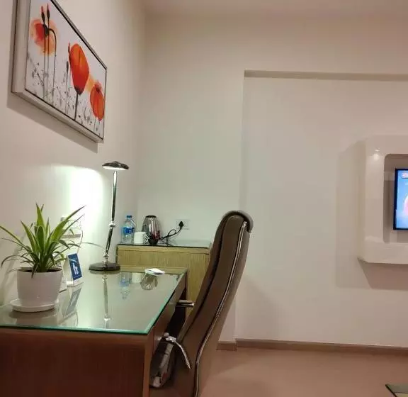 Standardzimmer Bergblick, Claresta