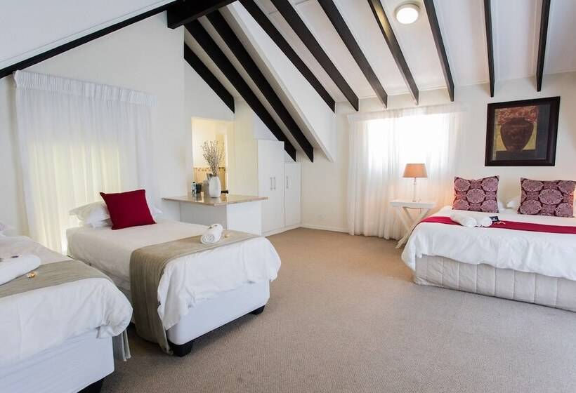 Номер Deluxe, Hathaway Guest House