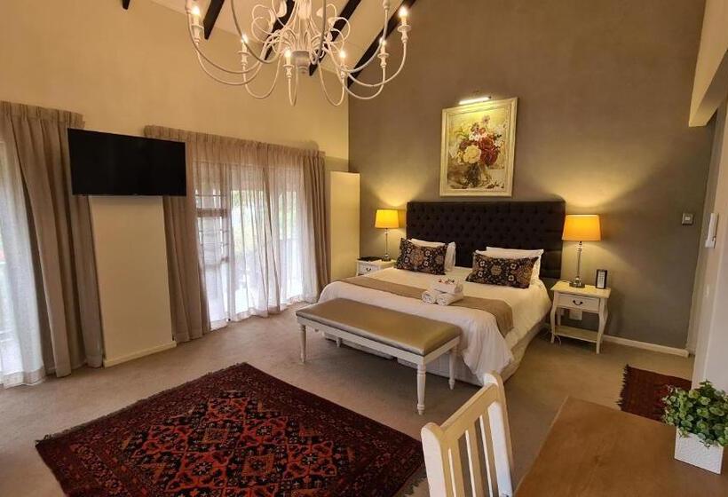 Люкс Повышенной Комфортности, Hathaway Guest House