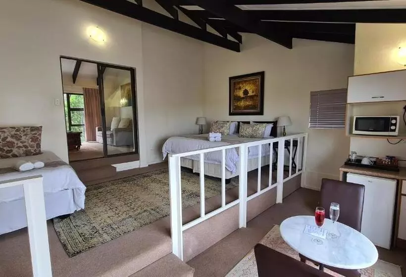 Deluxe Suite Sea View, Hathaway Guest House