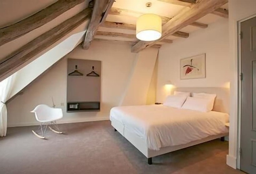 اتاق استاندارد, Les Charmes