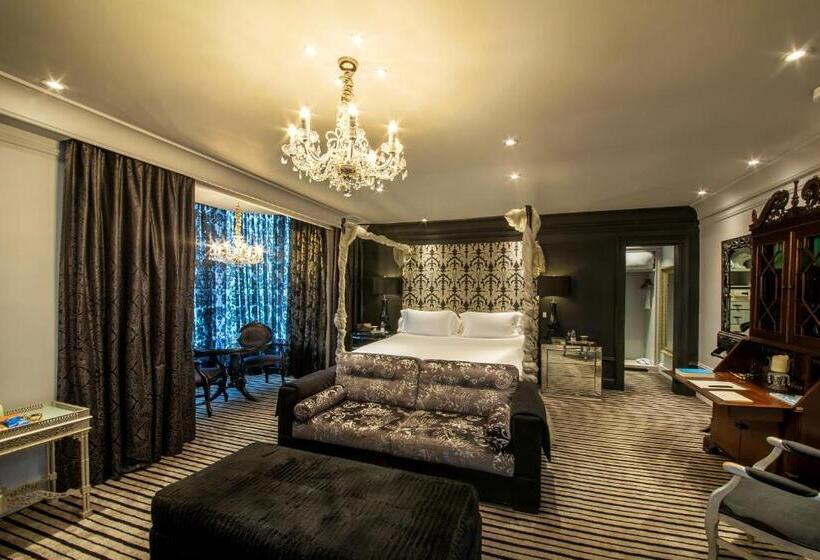 جناح ديلوكس, Castelo Saint Andrews